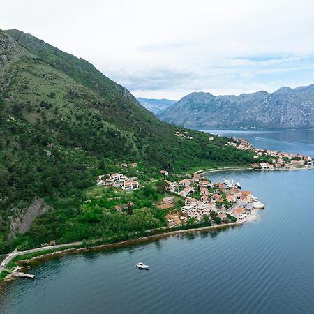 Hotel Bokeljski Dvori Kotor Exterior photo
