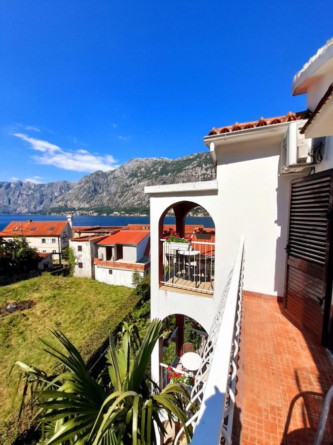 Hotel Bokeljski Dvori Kotor Exterior photo